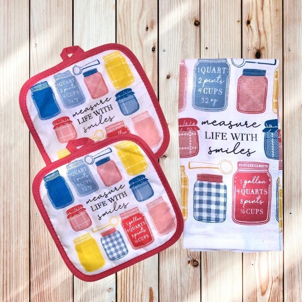 Farmhouse Mason Jar Kitchen Towel and Pot Holders